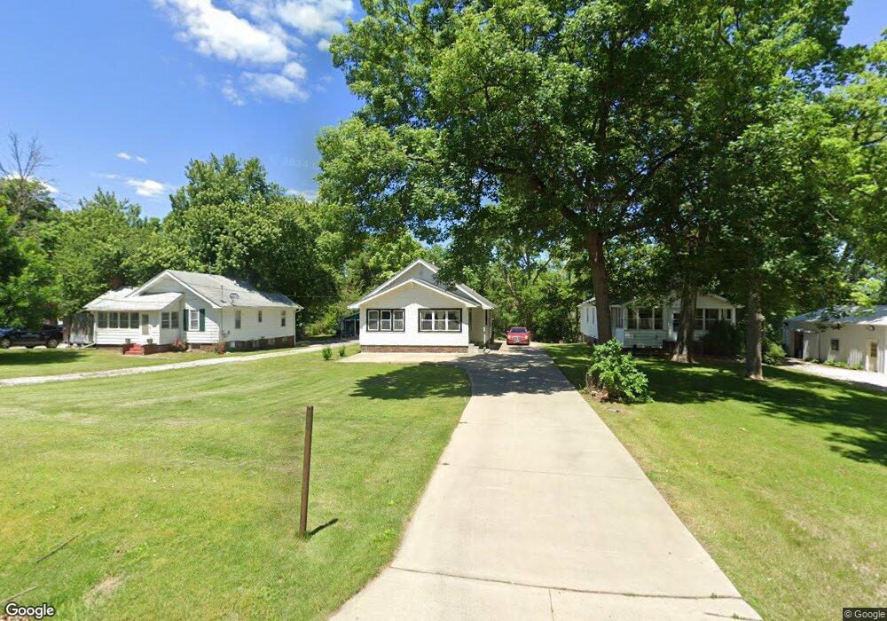 843 NW Aurora Ave, Des Moines, IA 50313 - photo 1