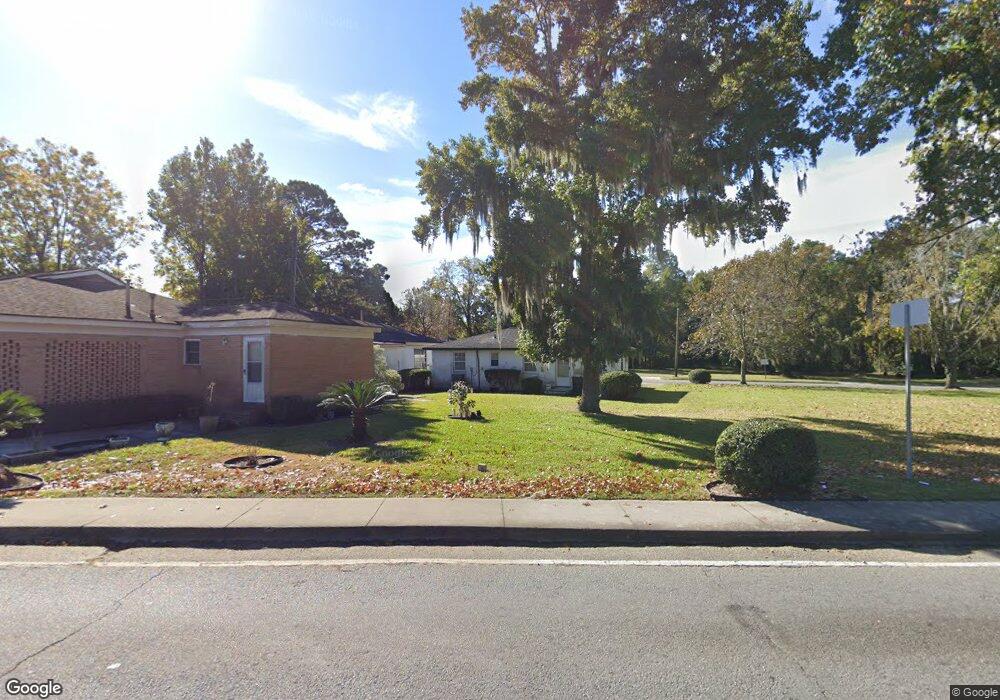 1226 W 42nd St, Savannah, GA 31415 - photo 1