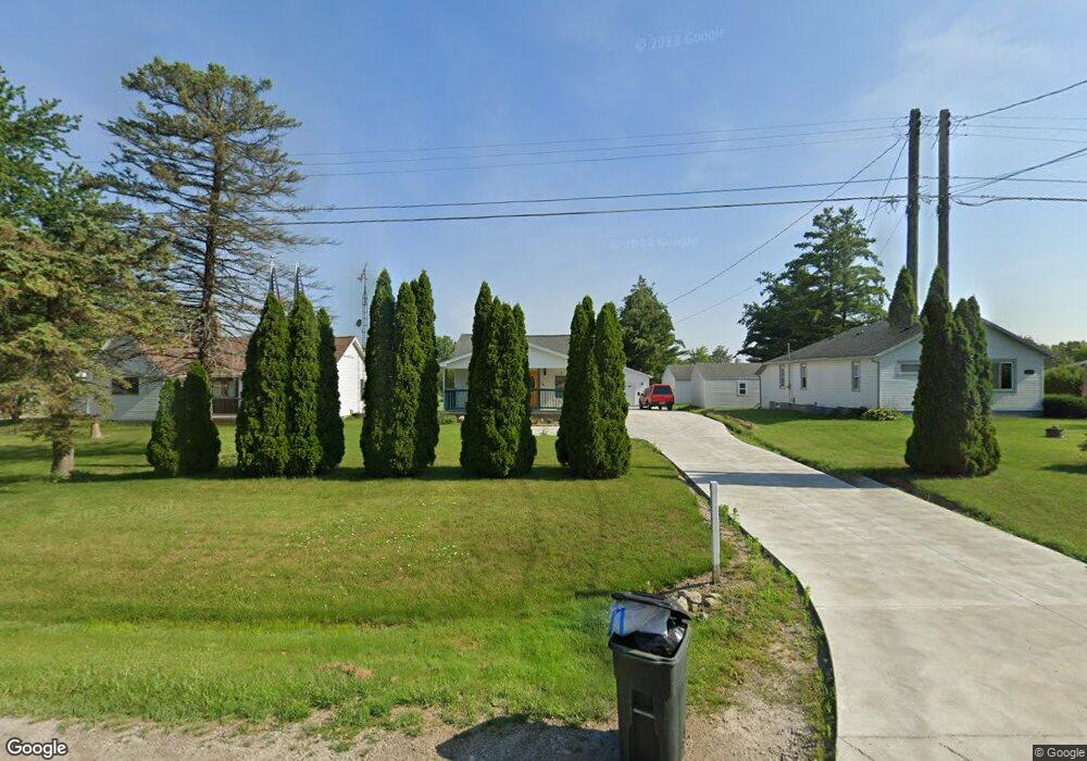 12135 Davison Rd, Davison, MI 48423 - photo 1