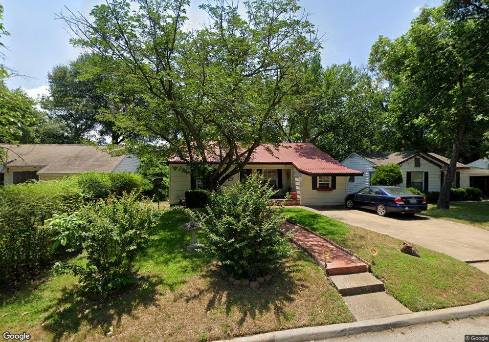 1603 N Clay St, Ennis, TX 75119 - photo 1