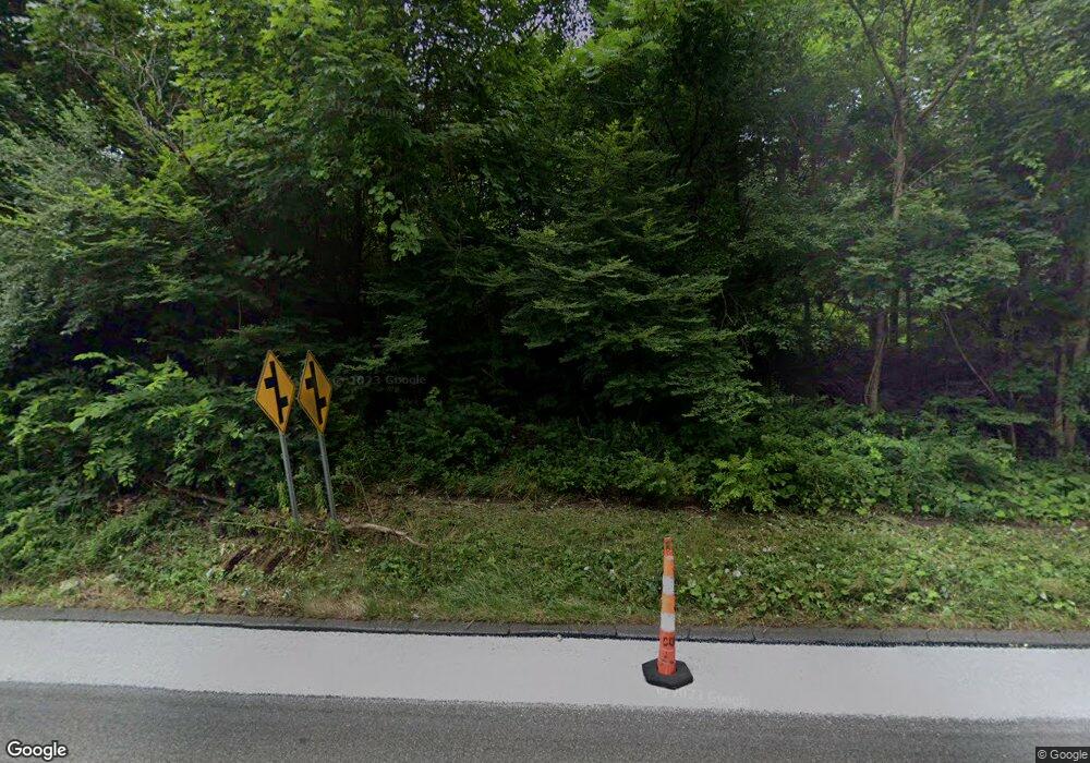 729 Redding Rd, Redding, CT 06896 - photo 1