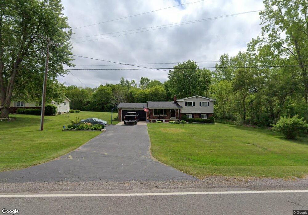 3266 Luce Rd, Flushing, MI 48433 - photo 1