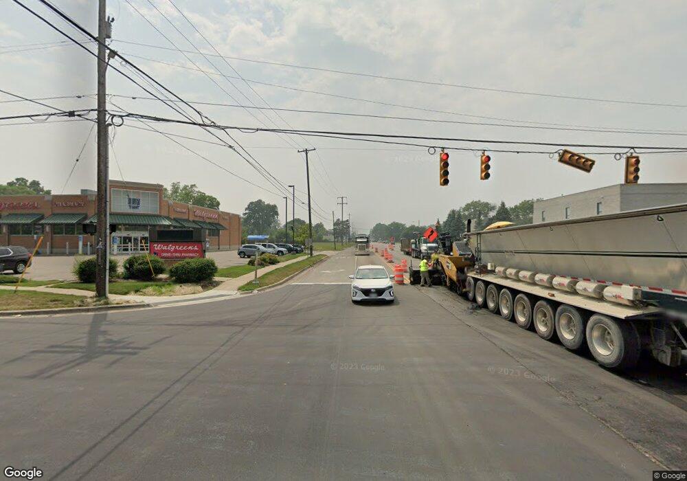 701 W Bristol Rd, Flint, MI 48507 - photo 1