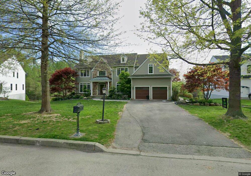 4 Golf View Dr, Lafayette Hill, PA 19444 - photo 1