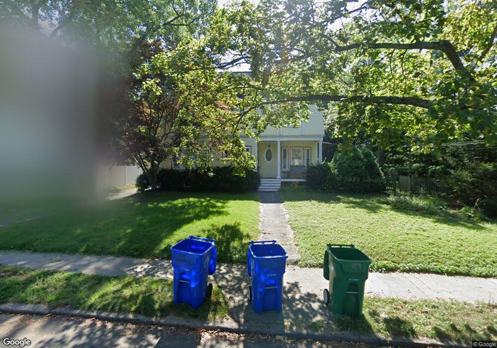 14 Salisbury Rd unit 14, Newton, MA 02458 - photo 1