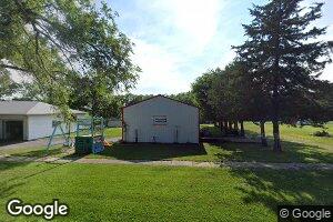 613 S 12th St, Wymore, NE 68466