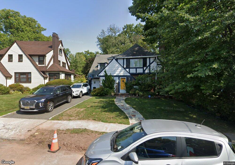 34 Burroughs Way, Maplewood, NJ 07040 - photo 1