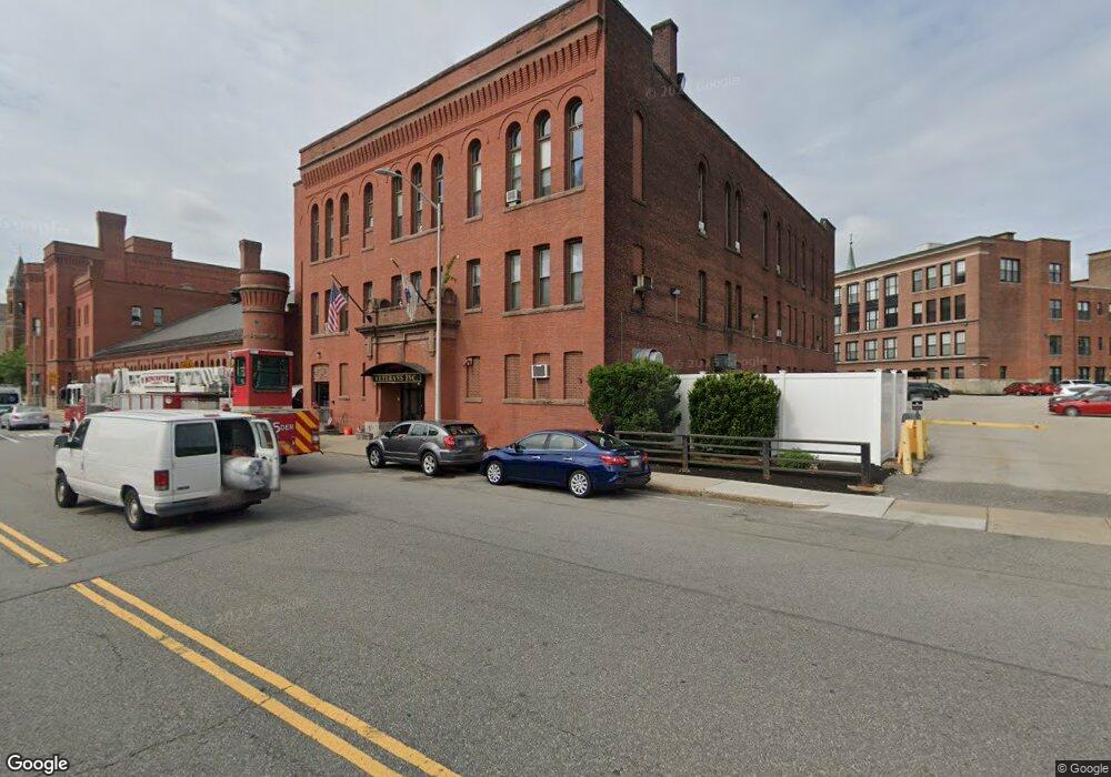 60 Salisbury St unit 302, Worcester, MA 01609 - photo 1