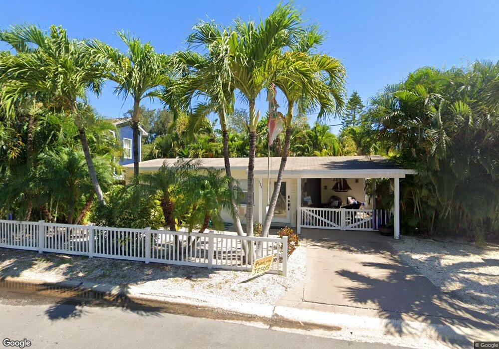 124 85th Ave, Treasure Island, FL 33706 - photo 1