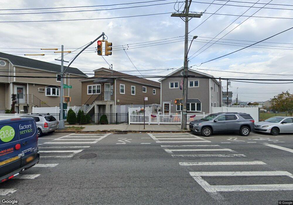 711 Cross Bay Blvd unit 712, Broad Channel, NY 11693 - photo 1