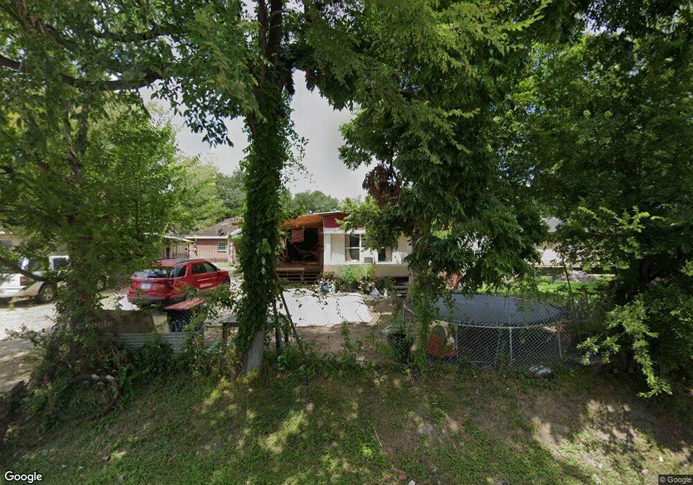 1028 Barbara Mae St, Houston, TX 77015 - photo 1