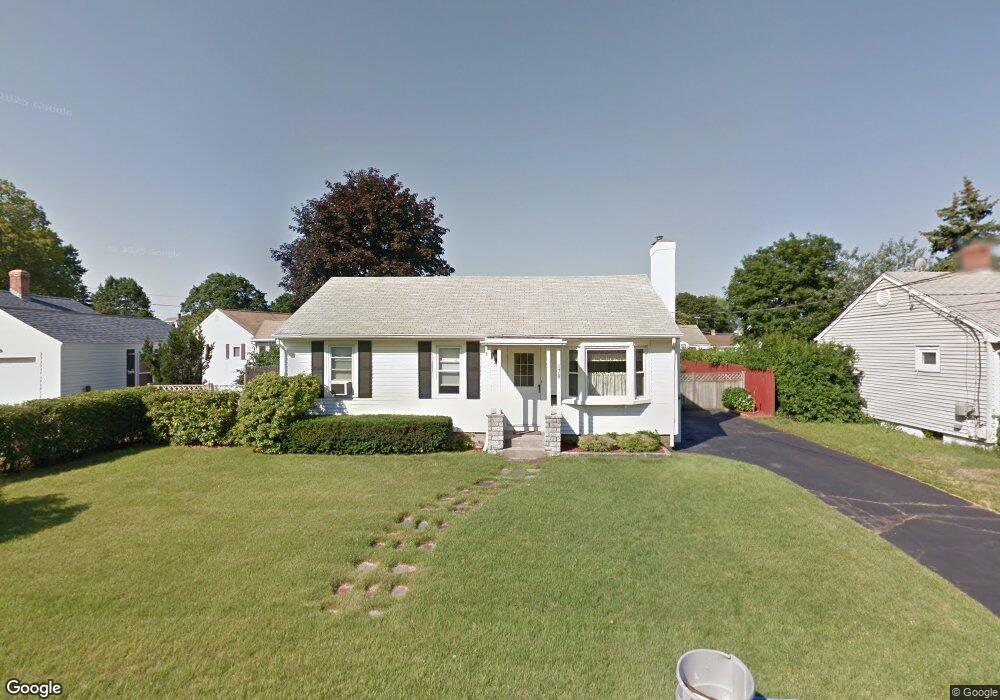 178 Blackburn St, Pawtucket, RI 02861 - photo 1