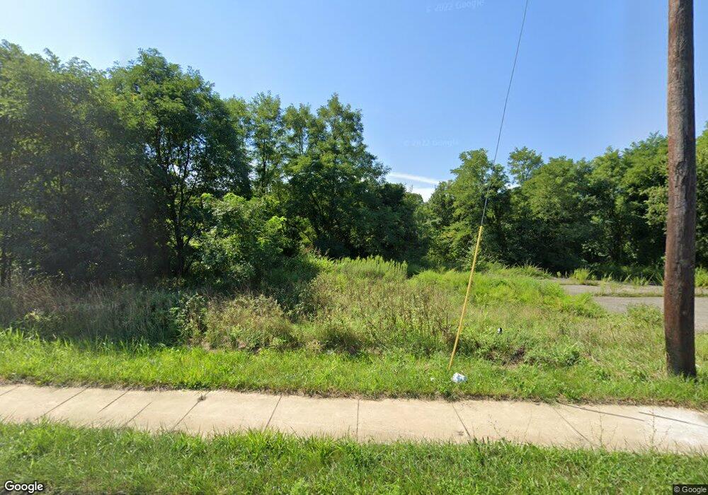 102 Karen Blvd, Capitol Heights, MD 20743 - photo 1