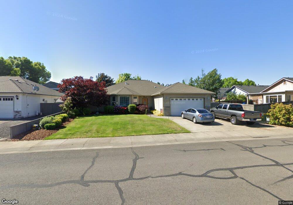 2524 Beebe Rd, Central Point, OR 97502 - photo 1