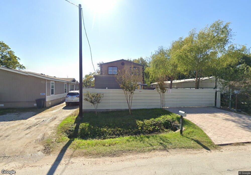 2911 Jorent Dr, Houston, TX 77088 - photo 1