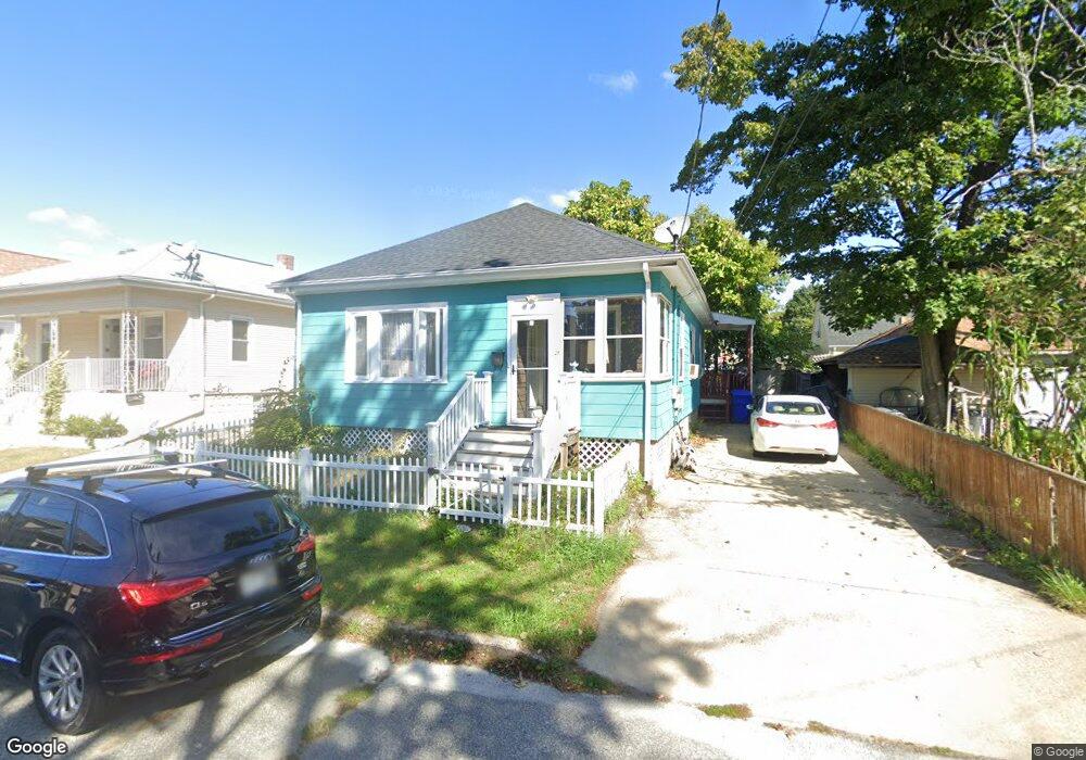 21 Finch Ave, Pawtucket, RI 02860 - photo 1