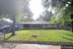 510 Westview Dr, Manhattan, KS 66502
