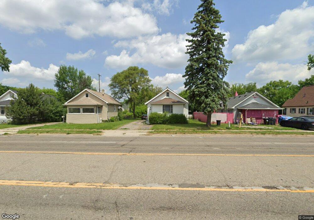 3605 Davison Rd, Flint, MI 48506 - photo 1