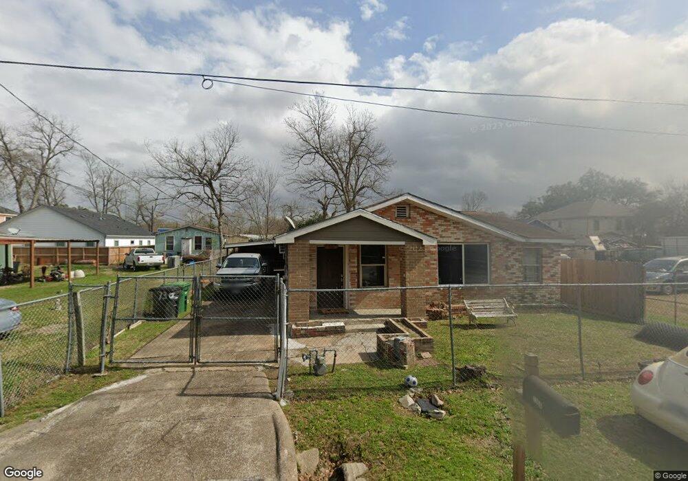 7306 Tippett St, Houston, TX 77088 - photo 1