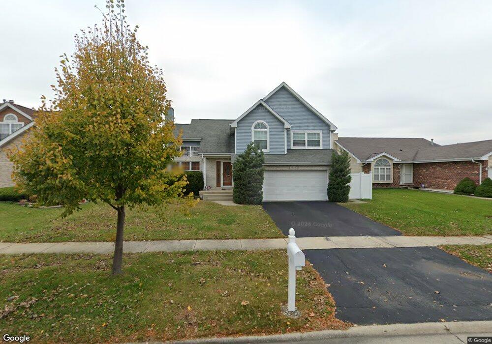 4006 Lakeview Dr, Country Club Hills, IL 60478 - photo 1