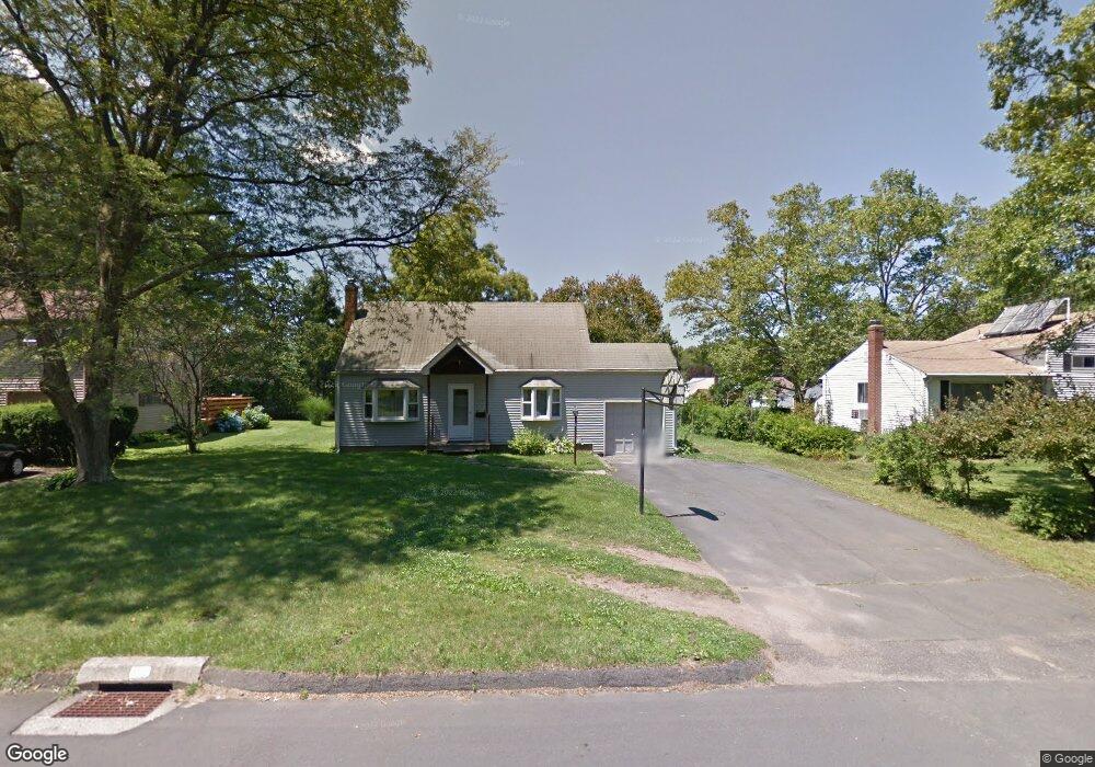 204 Brentwood Rd, Newington, CT 06111 - photo 1