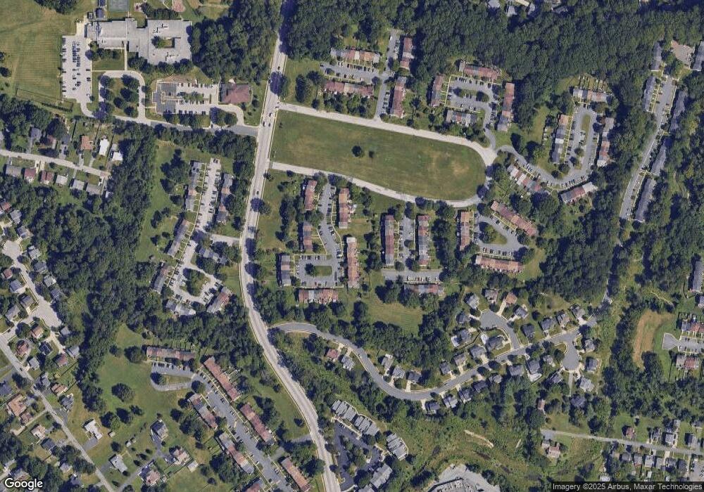 19 Bernadotte Ct, Parkville, MD 21234 - photo 1