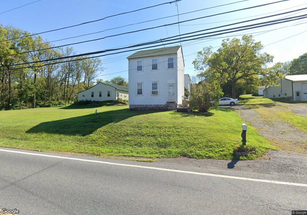 1088 Farmington Ave, Pottstown, PA 19464 - photo 1