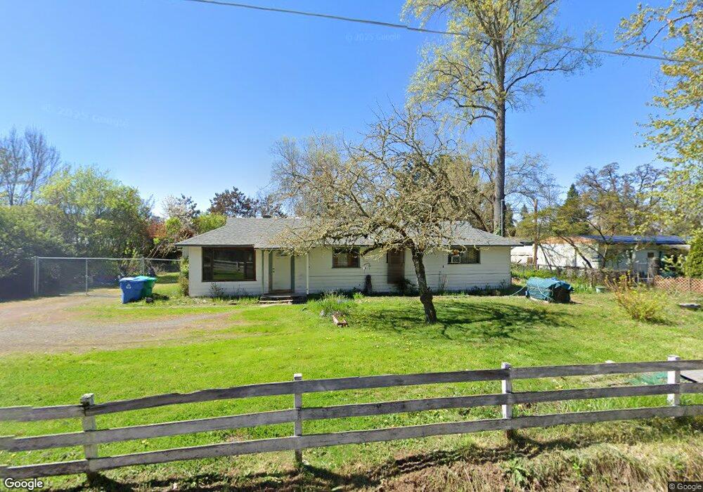 1750 Hamilton Ln, Grants Pass, OR 97527 - photo 1