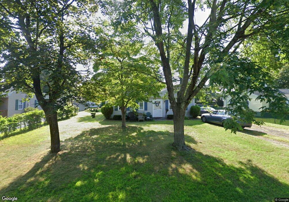 11 Laurel Rd, Windsor Locks, CT 06096 - photo 1