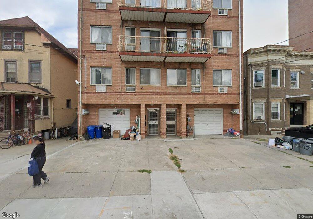 33-02 Union St, Flushing, NY 11354 - photo 1