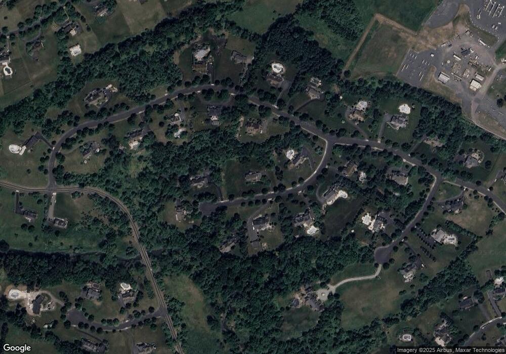 304 Bebe Ct, Branchburg, NJ 08853 - photo 1