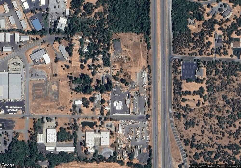 488 California Ave, Grants Pass, OR 97526 - photo 1