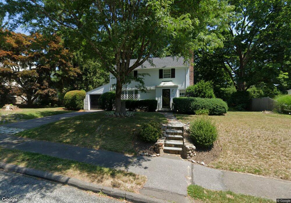 58 Kirkland Cir unit 1, Wellesley Hills, MA 02481 - photo 1