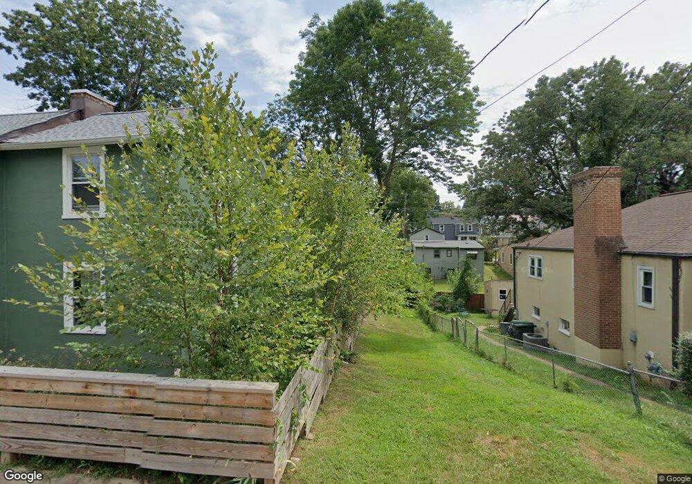 316 6th St SW, Charlottesville, VA 22903 - photo 1