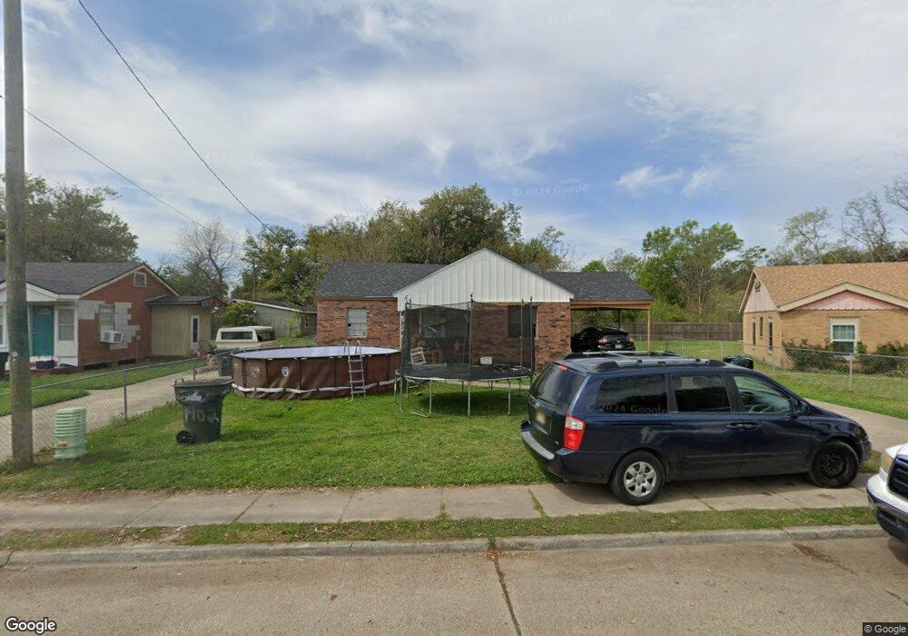 1402 Grein Ave, Lake Charles, LA 70601 - photo 1