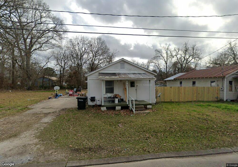 707 Cherokee St, New Iberia, LA 70560 - photo 1