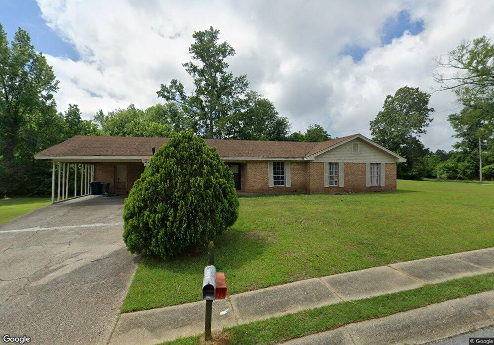 24 Clairmont Cir, Laurel, MS 39440 - photo 1