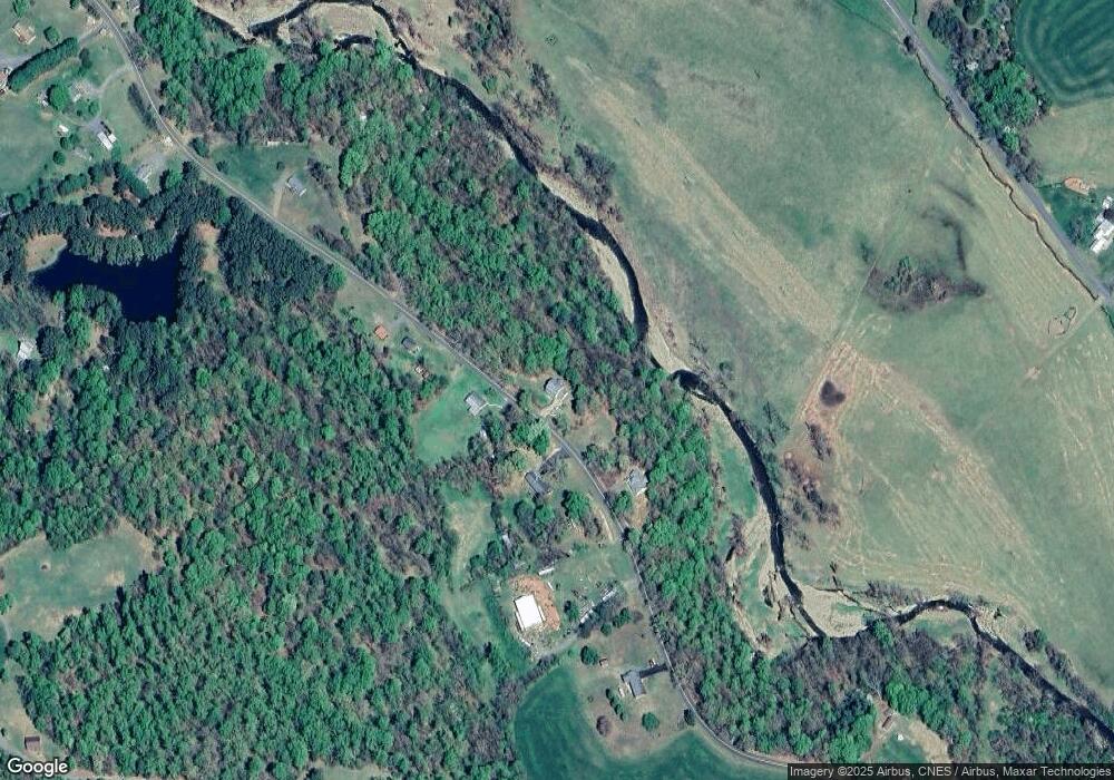 2894 Middle River Rd, Stanardsville, VA 22973 - photo 1