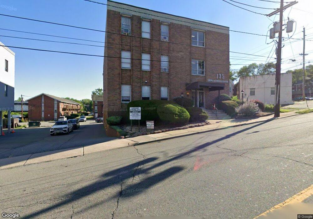 135 Fort Lee Rd unit 202, Leonia, NJ 07605 - photo 1