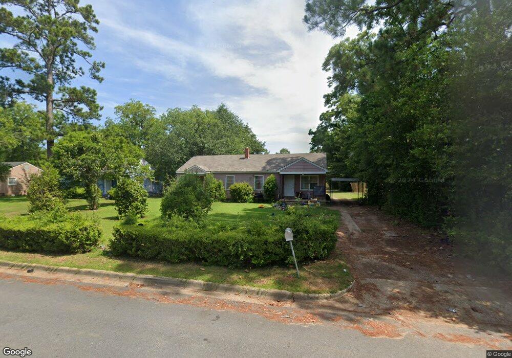 1909 W Whitney Ave, Albany, GA 31707 - photo 1
