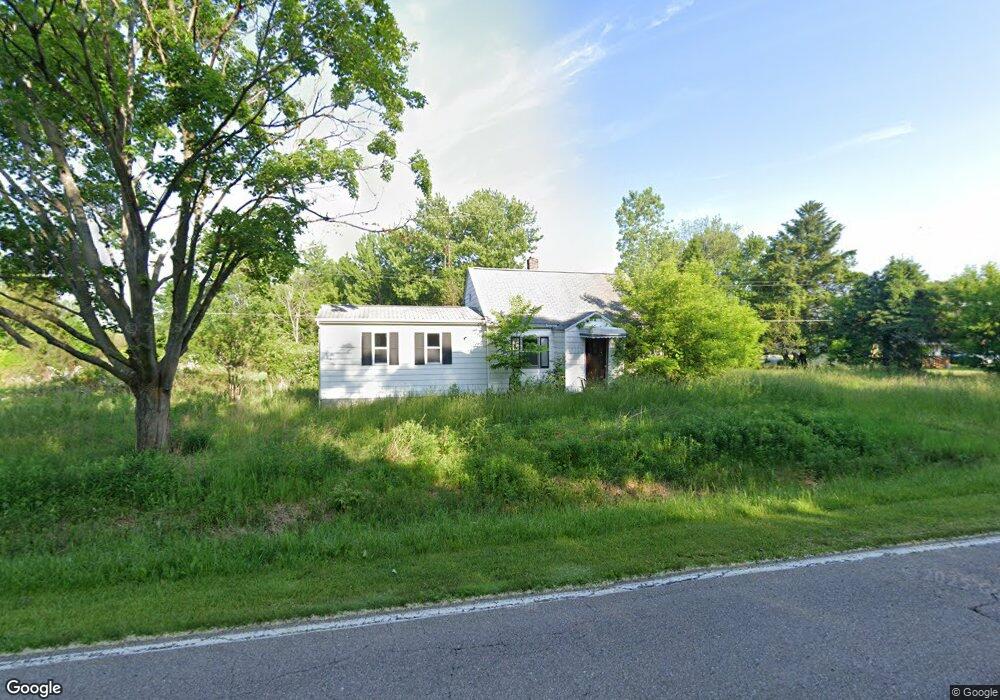 9435 N Vassar Rd, Mount Morris, MI 48458 - photo 1