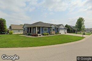 605 2nd St NW, Plainview, MN 55964
