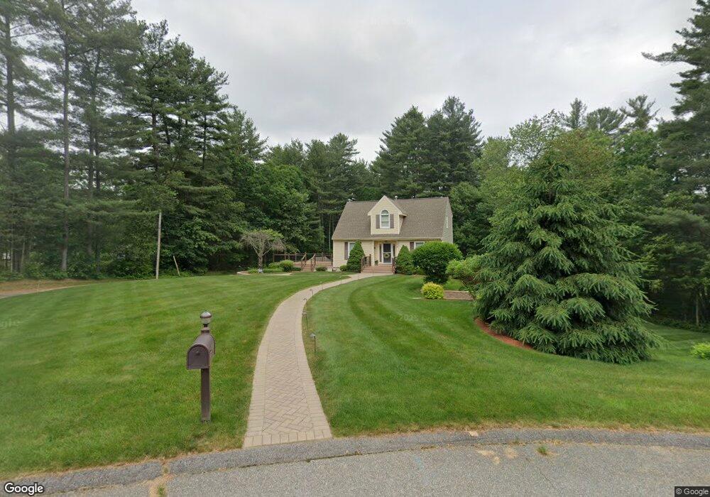 8 Willow Dr, Litchfield, NH 03052 - photo 1