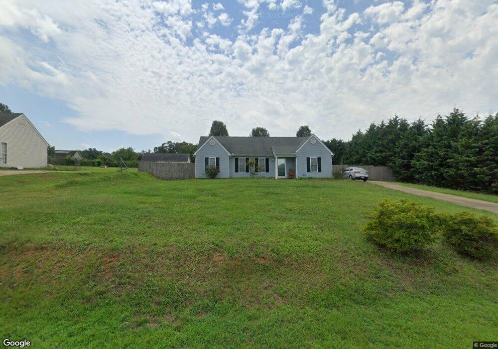 102 Wyndham Dr, Pendleton, SC 29670 - photo 1