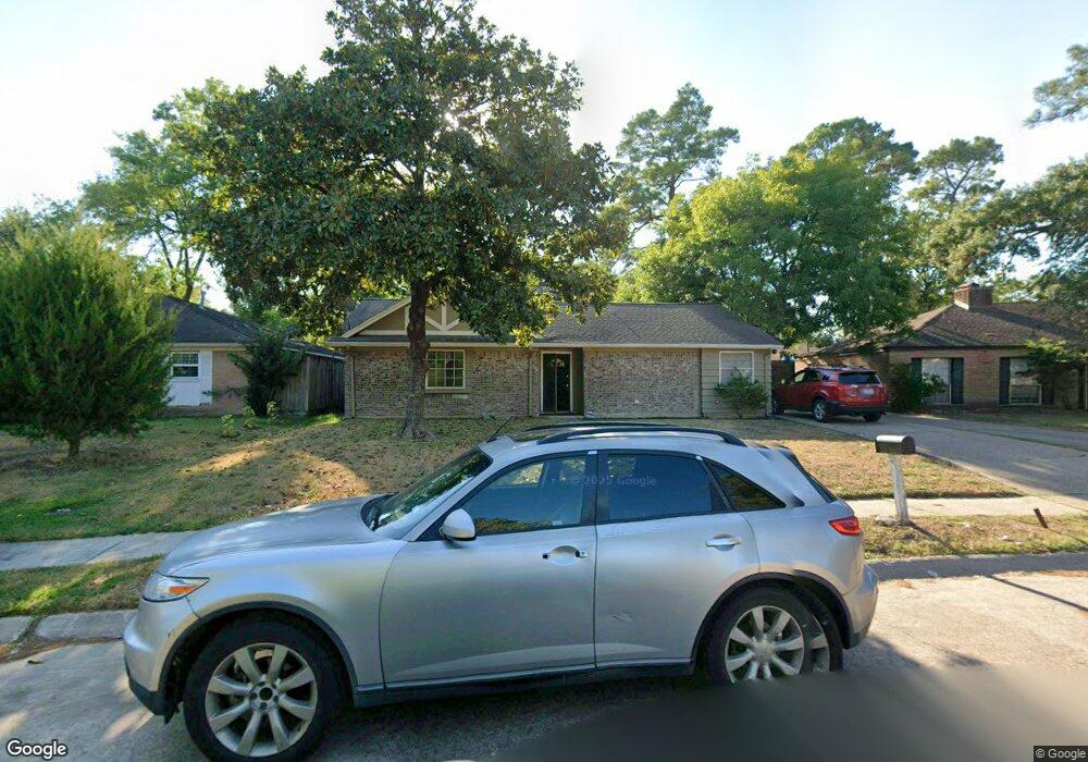 9211 Landwood Dr, Houston, TX 77040 - photo 1