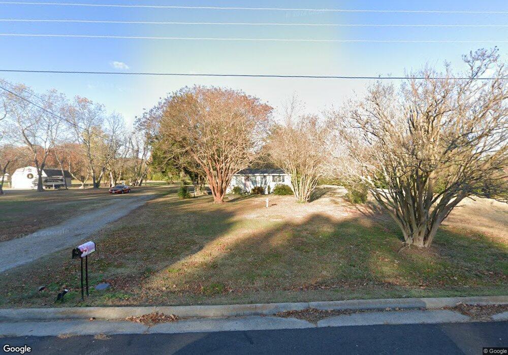 1007 Johns Neck Rd, Weems, VA 22576 - photo 1