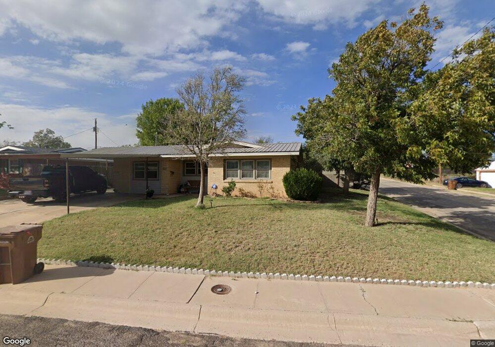 2413 Alabama St, Big Spring, TX 79720 - photo 1