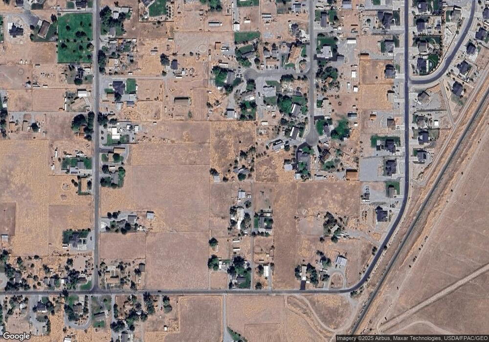 1901 Canyon Rd, Lake Point, UT 84074 - photo 1