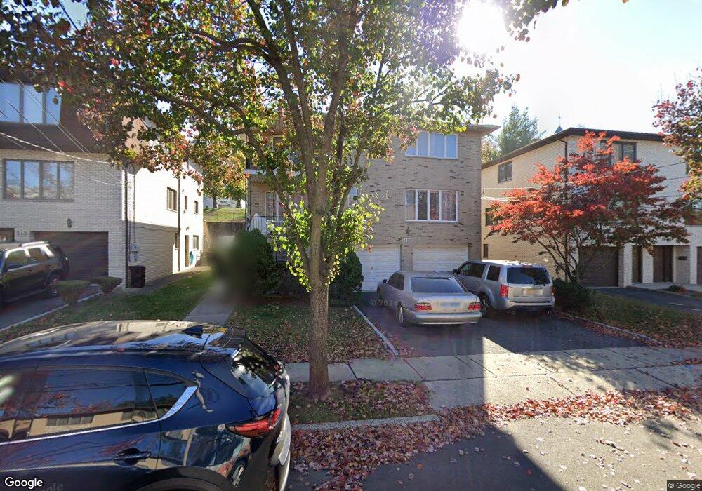 538 Hillside St unit 1st, Ridgefield, NJ 07657 - photo 1