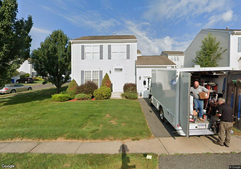 47 Heather Ln, Suffield, CT 06078 - photo 1